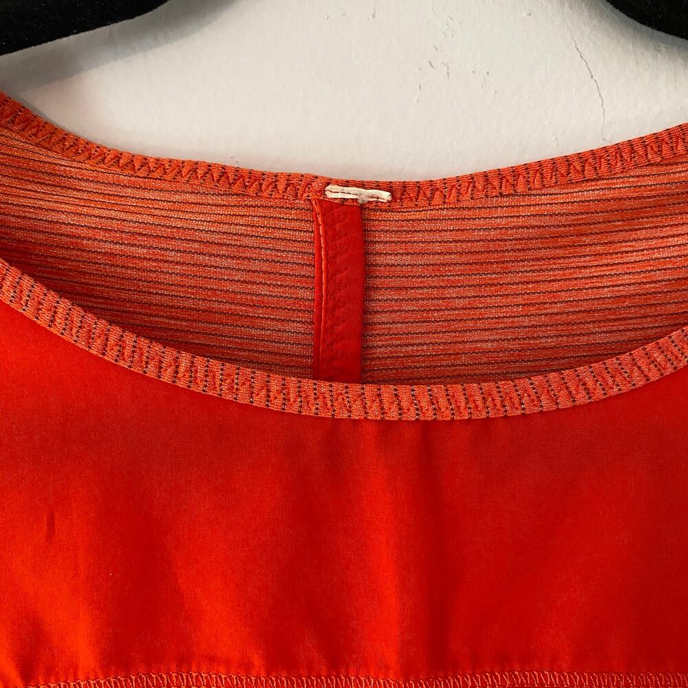 Lululemon Coral Orange Fast Track Short Sleeve Tee Athleisure Women's size 2 - Picture 4 of 9